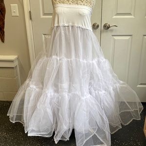 David’s bridal ball gown crinoline
